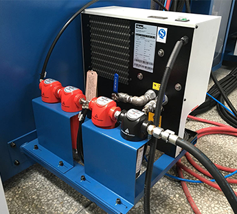 為何激光切割機需要更換高品質精密過濾...